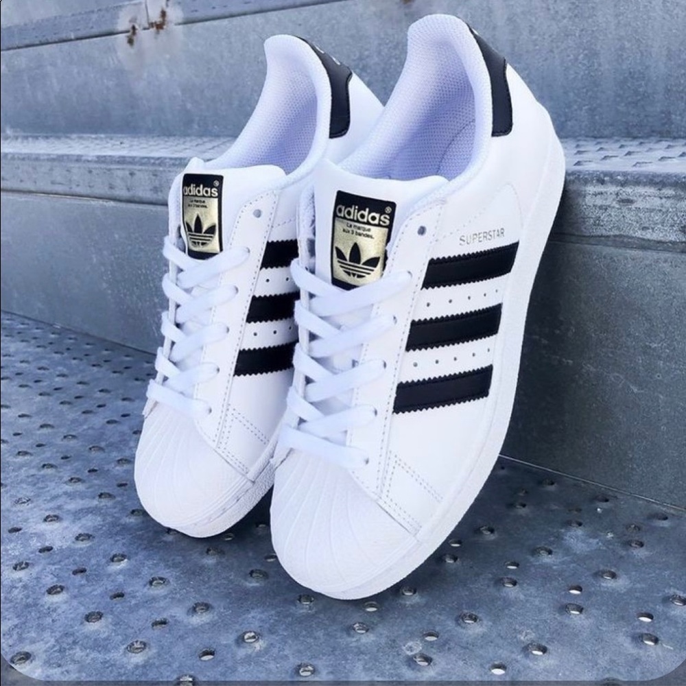 Adidas superstar casual sneakers, worn once
